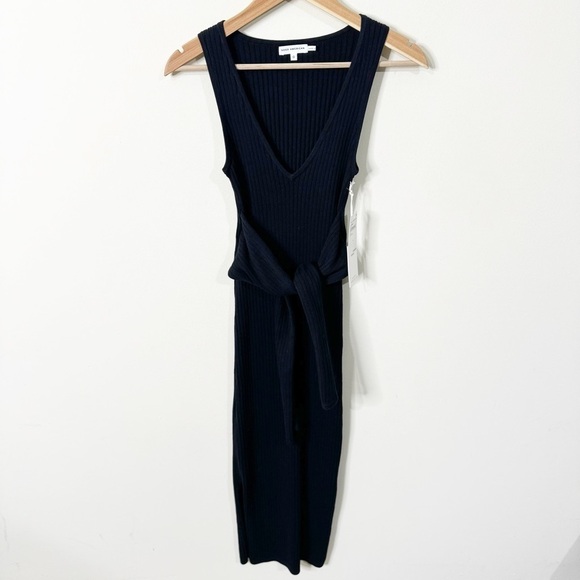 Good American Black Ribbed Sleeveless Belted Bodycon Midi Dress Size 0 or XS NWT - Picture 2 of 7